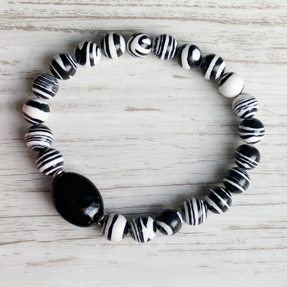 Beaded gemstone bracelet - Picture 1 of 2